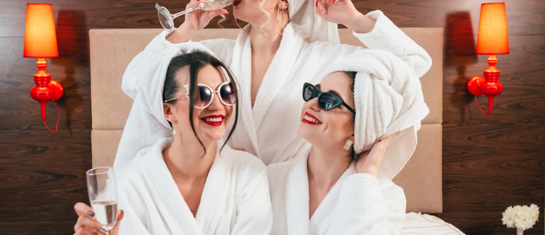 Petrecerea burlacitelor - Ghid pentru un bachelorette party perfect